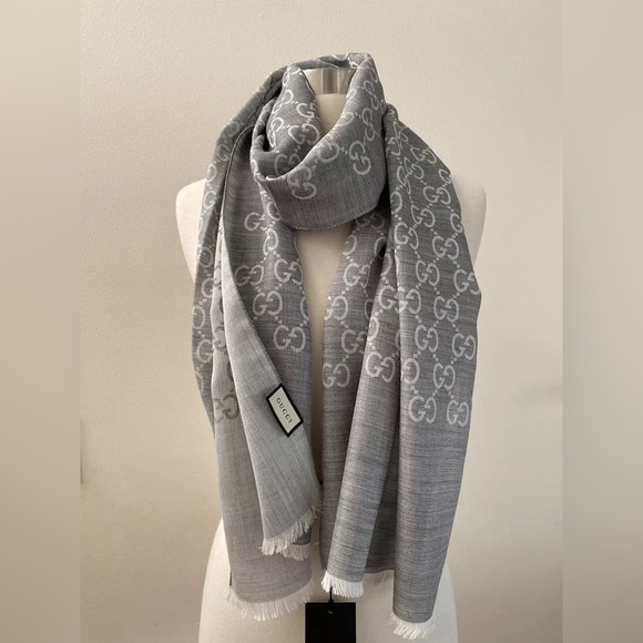 GUCCI Logo Monogrammed Wool & Silk Blend Scarf - Picture 1 of 8